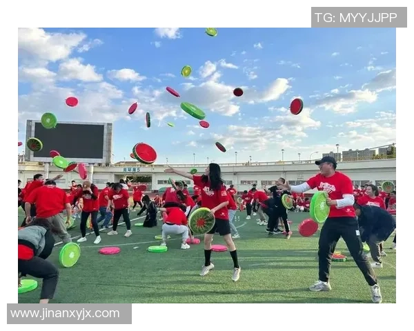 飞盘战术解析成都飞盘队防守反击策略全揭秘